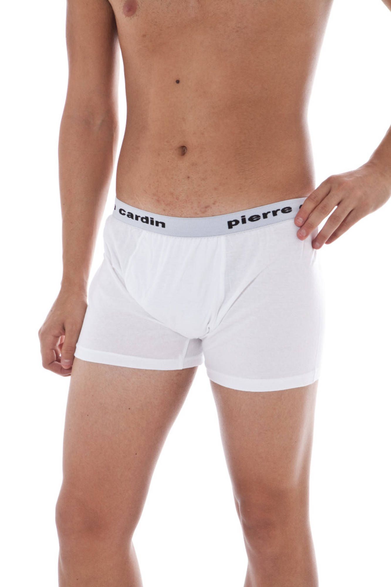 cdn.stockfirmati.com/catalog/38062/pierrecardinboxeruomobianco_1.jpg