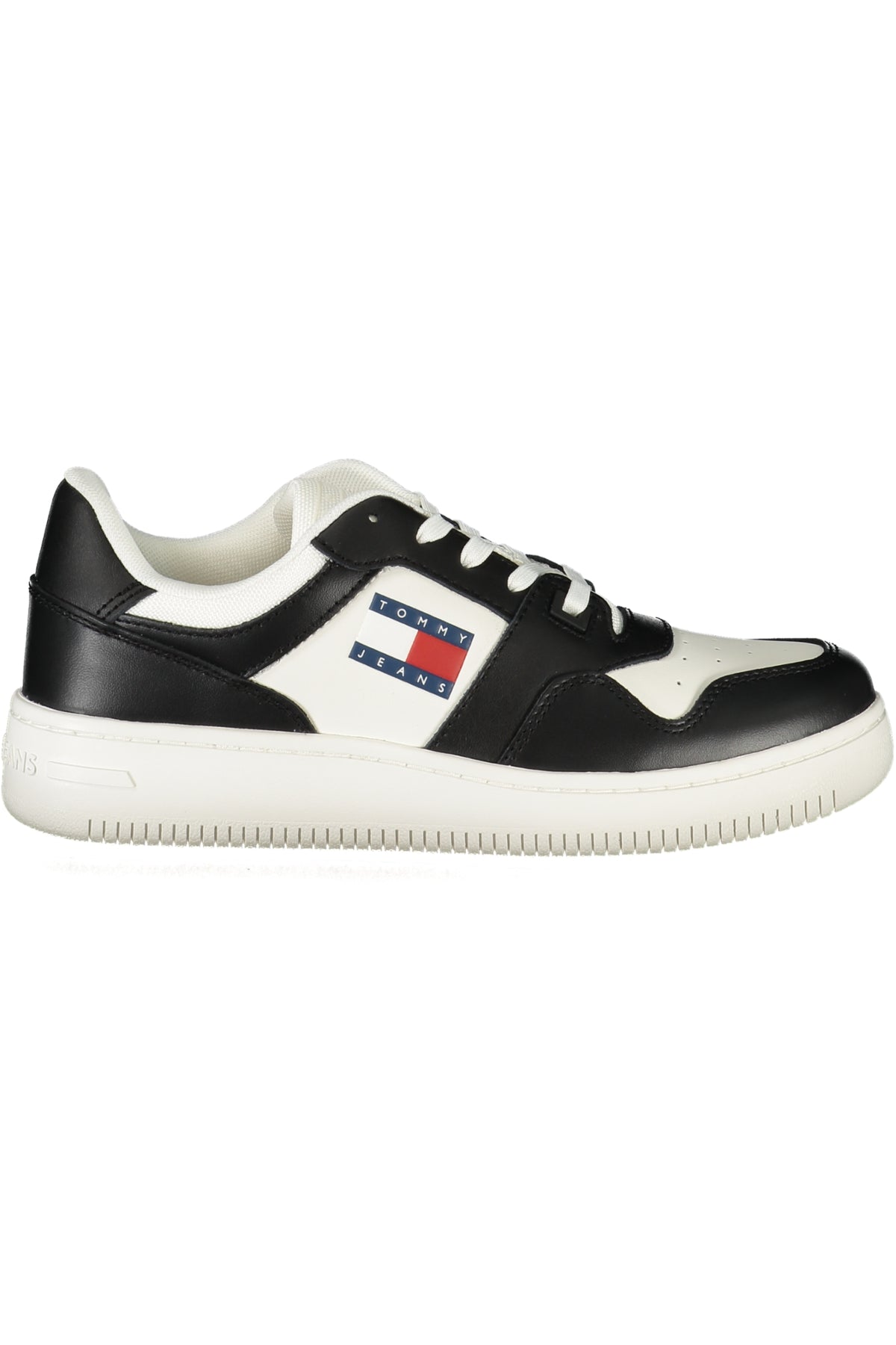 cdn.stockfirmati.com/catalog/34812/tommyhilfigercalzaturasportivadonnabianco_1.jpg