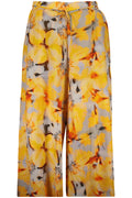 cdn.stockfirmati.com/catalog/44290/desigualpantalonedonnagiallo_1.jpg