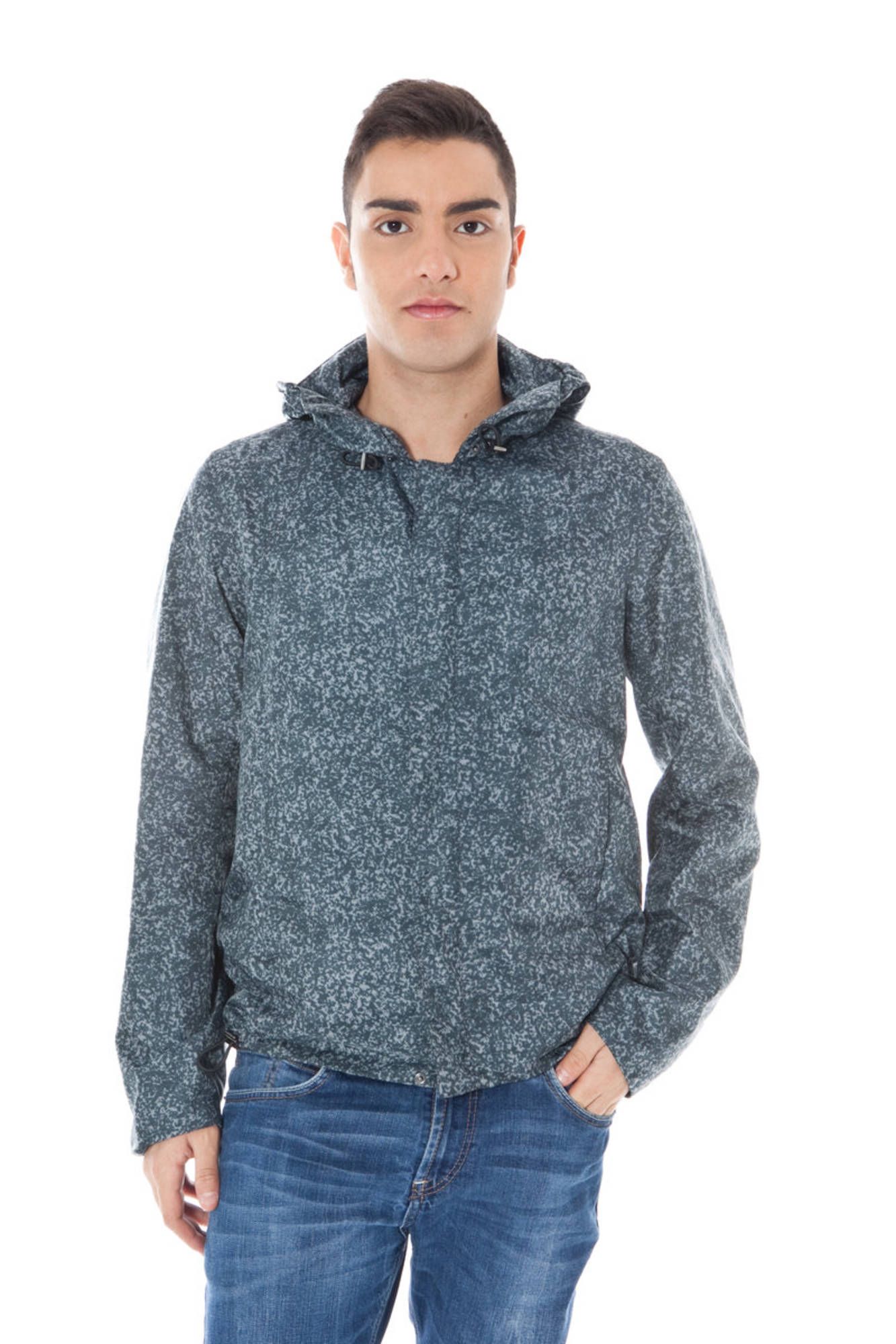cdn.stockfirmati.com/catalog/1143/calvinkleingiaccasportivauomogrigio_1.jpg