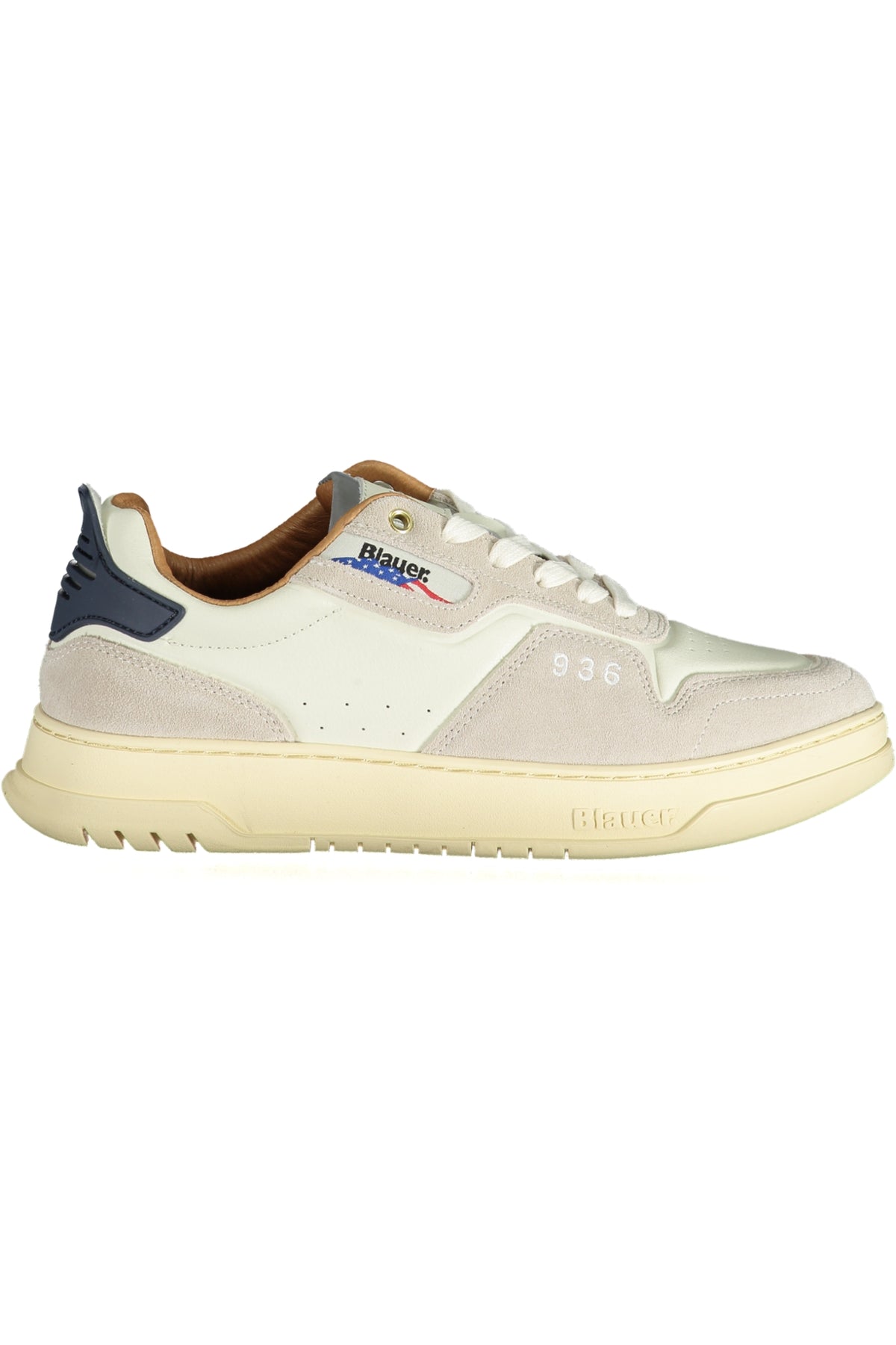 cdn.stockfirmati.com/catalog/33953/blauercalzaturasportivauomobianco_1.jpg